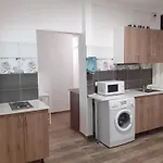 Vandrarhem Ecostel Summer *