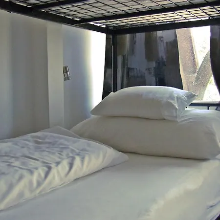 Ecostel Summer ホステル