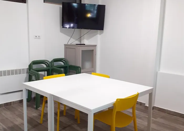 Ecostel Summer ホステル *